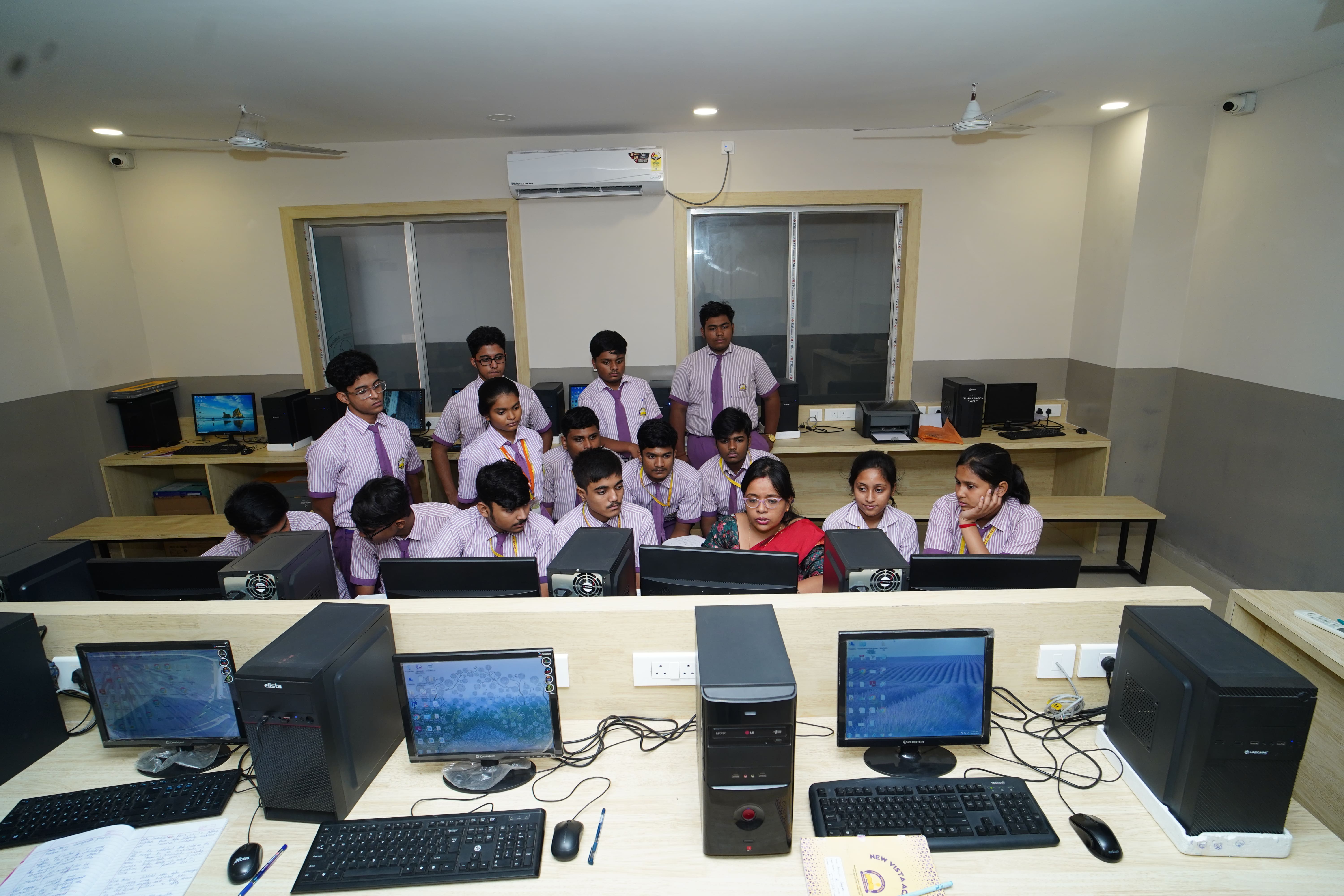 new_vista_academy_gallery